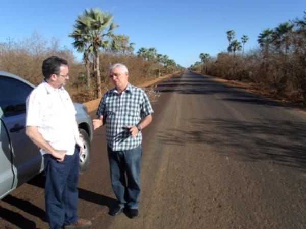 Estrada entre Campo Maior a Cabeceiras já está com 18 km de pavimentação concluída?.(Imagem:Assessoria de Comunicação)