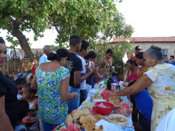 Alvorada festiva abre festejos de Nossa Senhora do Rosário em Floriano(Imagem:FlorianoNews)