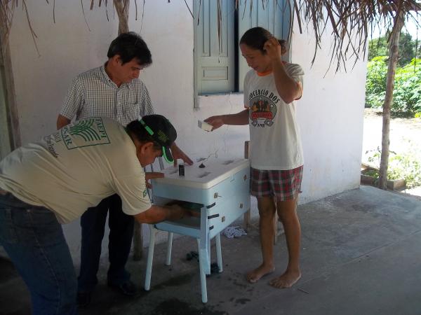 Secretário participa de encerramento de curso sobre criação de galinhas.(Imagem:Assessoria de Imprensa)