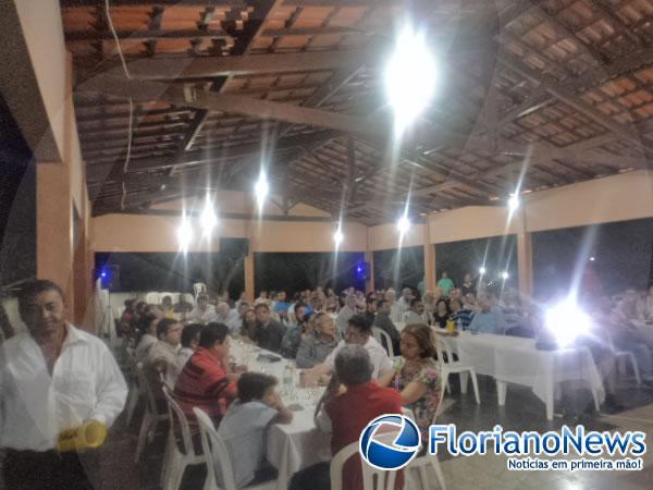 Candidato a deputado estadual Gustavo Neiva participa de debate em Floriano.(Imagem:FlorianoNews)