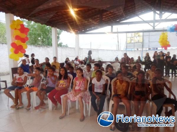 Escola Mega de Floriano realiza 1ª Gincana Literária.(Imagem:FlorianoNews)