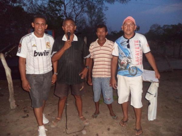 Equipe do Palmeiras vence a final de tarde esportiva na localidade Morrinhos.(Imagem:FlorianoNews)