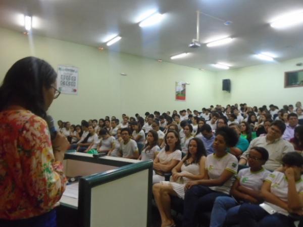 IFPI campus Floriano realiza atividades em prol da prevenção de doenças.(Imagem:FlorianoNews)