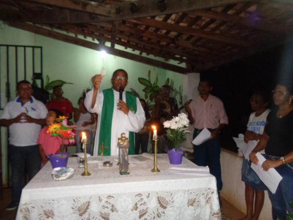 Comunidade Morrinhos festeja São Francisco de Assis.(Imagem:FlorianoNews)