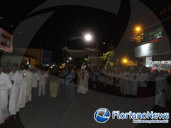 Católicos celebraram Corpus Christi com missa e procissão.(Imagem:FlorianoNews)