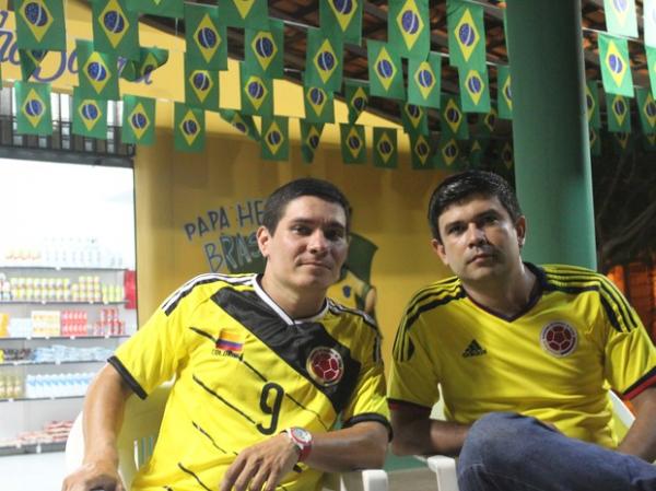 Colombianos César Augusto e Luiz Fernando, moram no Piauí há seis meses.(Imagem:Ellyo Teixeira/G1)