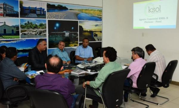 Empresa de energia solar expõe projeto inovador para a região de Floriano(Imagem:Secom)