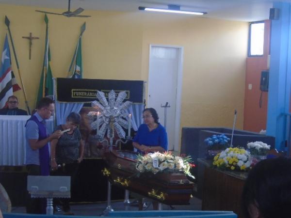 Corpo de Antônio Oswaldo Resende é velado na Câmara Municipal de Barão de Grajaú.(Imagem:FlorianoNews)