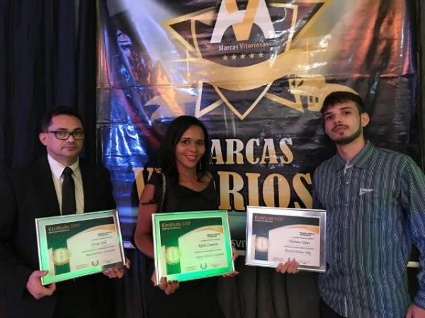 Floriano News e Radio Comércio são premiados em Solenidade da empresa Marcas Vitoriosas.(Imagem:FlorianoNews)
