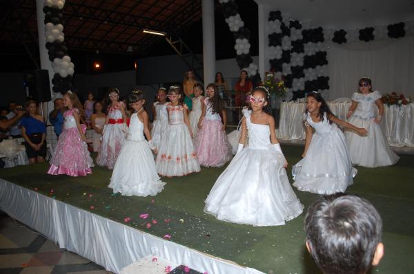 Escola Pequeno Príncipe realizou festa de formatura com alunos.(Imagem:EPP)