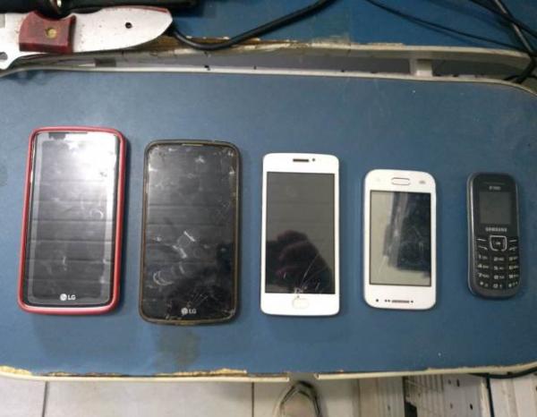 Assaltante é preso após roubar celulares de mulheres em Oeiras.(Imagem:Muraldavila)
