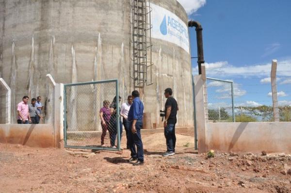 Novas obras aumentam em 30% a capacidade de estoque e abastecimento de água em Floriano.(Imagem:SECOM)