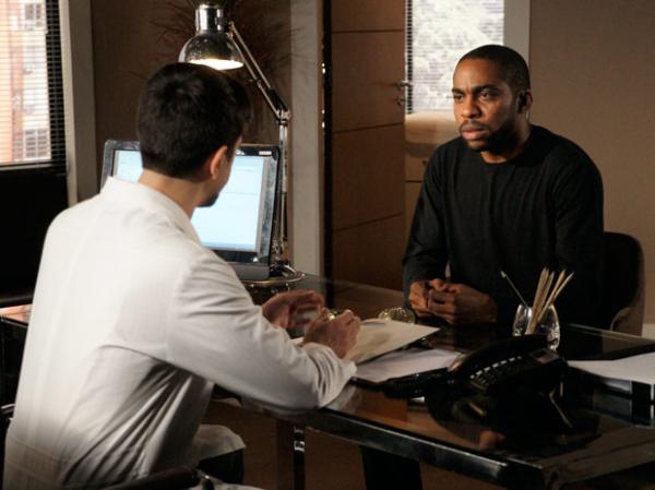 André procura um médico.(Imagem:Insensato Coração / TV Globo)