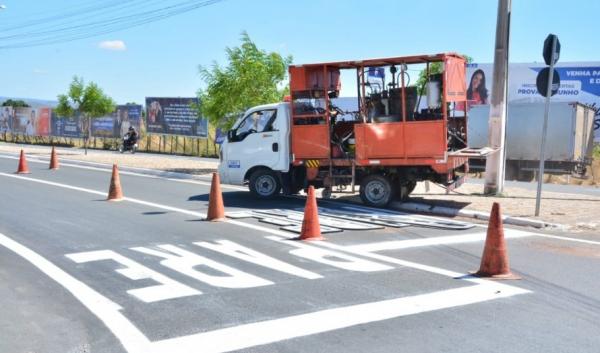 DNIT revitaliza sinalização horizontal em BRs de Floriano.(Imagem:Secom)