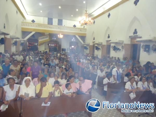 Diocese de Floriano inicia cerimônia de abertura da Porta Santa.(Imagem:FlorianoNews)