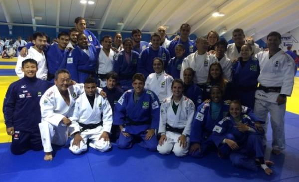 Seleção brasileira de judô durante treinamentos na Áustria.(Imagem:Reprodução/Facebook)