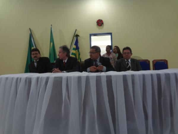 Prefeito, vice e vereadores eleitos são diplomados em Floriano.(Imagem:FlorianoNews)