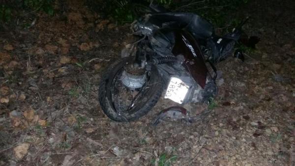 Veículo colide na traseira de moto e deixa vítima fatal na PI-05.(Imagem:Divulgação)