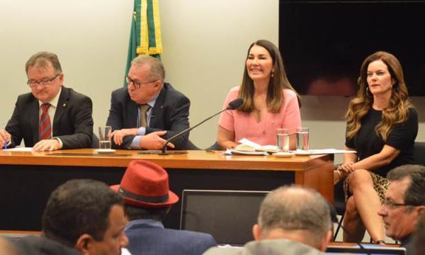 Governo libera cargos federais para deputados do Piauí e demais estados.(Imagem:Ascom/Parlamentar)