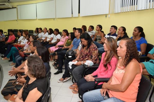 Ações da Educação Inclusiva foram expostas durante a sessão.(Imagem:Secom)