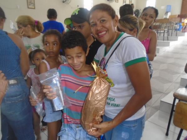 Dia do Voluntário é comemorado com atividade para crianças em Floriano.(Imagem:FlorianoNews)