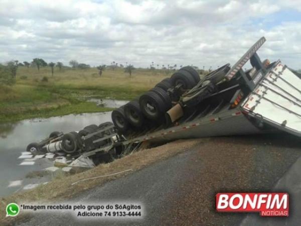 Acidente na BR-316 deixa quatro mortos em Campo Grande do Piauí.(Imagem:Bonfim Notícias)