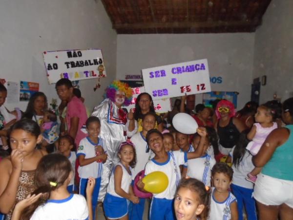 Escola Municipal José Freire de Oliveira realiza 4ª Caminhada da Alegria.(Imagem:FlorianoNews)