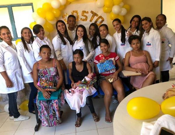 Acadêmicos de Enfermagem ministram palestra sobre aleitamento materno em Floriano.(Imagem:FAESF)