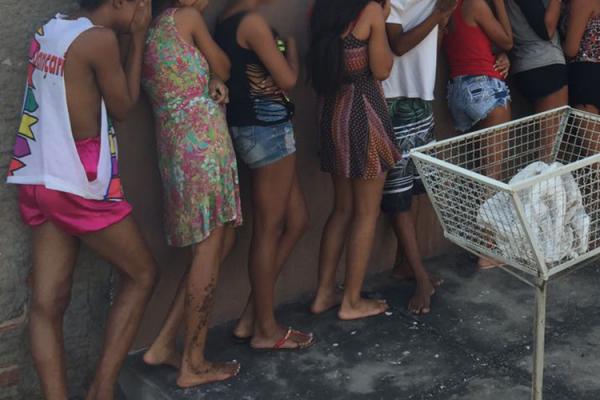 Polícia apreende 18 menores e até grávidas em boca de fumo em Teresina.(Imagem:Divulgação)