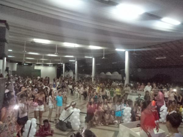 Escola Pequeno Príncipe realiza festa de encerramento de ano letivo da Educação Infantil.(Imagem:FlorianoNews)