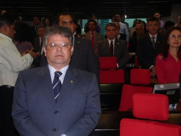 Deputado Gustavo Neiva participa de abertura do ano legislativo 2016.(Imagem:ASCOM)