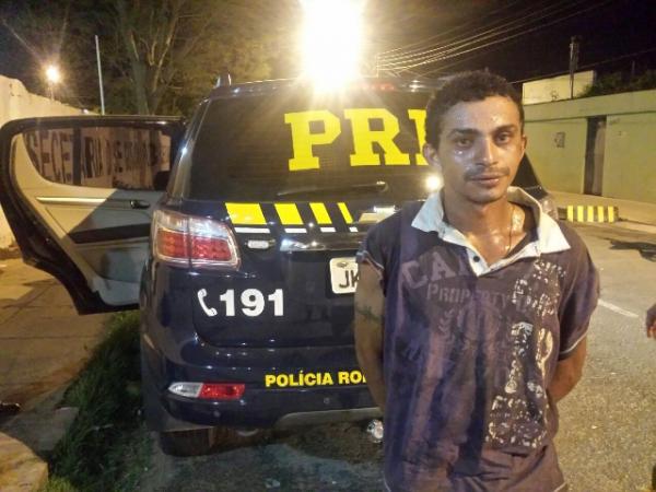 PRF-PI prende acusado de esfaquear mulher na zona Sul de Teresina.(Imagem:Divulgação)