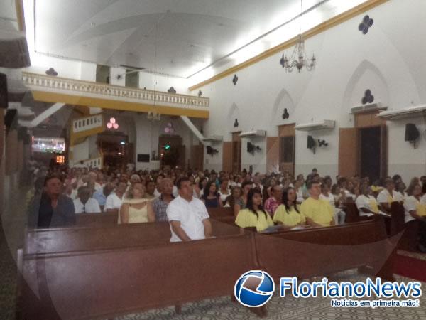 Igrejas de Floriano e Barão realizaram missas e cultos para saudar o Ano Novo. (Imagem:FlorianoNews)