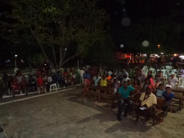 Fieis acompanham encerramento dos festejos de Nossa Senhora de Nazaré.(Imagem:FlorianoNews)