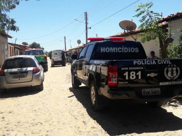 Delegacia de Homicídios da capital investiga os casos.(Imagem:Dalyne Barbosa/TV Clube)