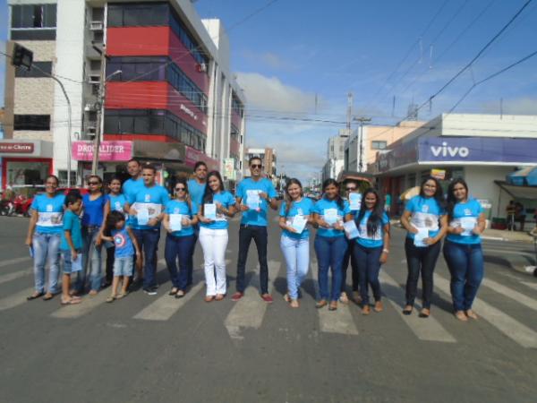 Ação da APAF conscientiza sobre o autismo em Floriano.(Imagem:FlorianoNews)