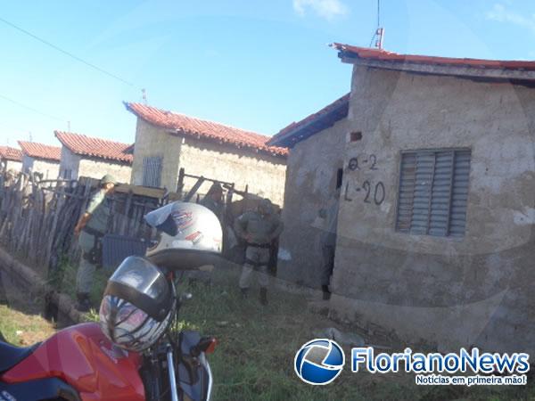 Polícia Militar de Floriano realiza operação no Conjunto Gabriel Kalume.(Imagem:FlorianoNews)