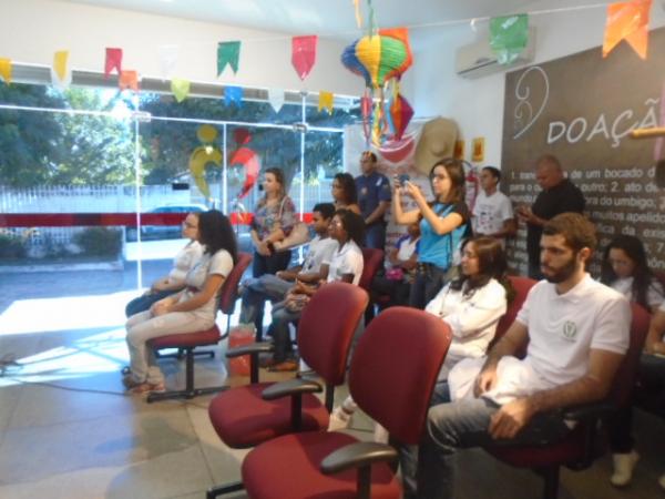 Hemocentro de Floriano celebra Dia Mundial do Doador Voluntário de Sangue.(Imagem:FlorianoNews)