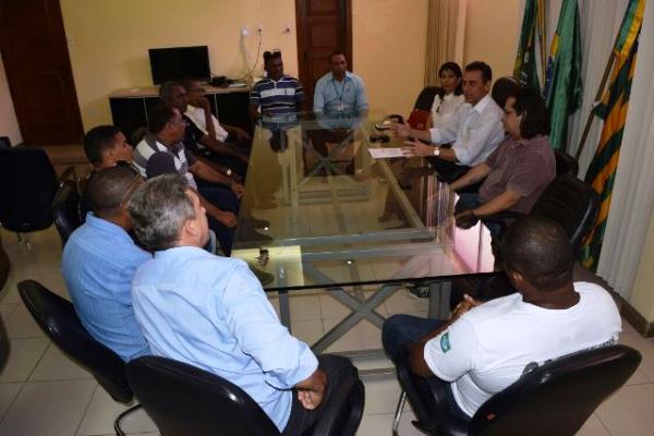 Gilberto Júnior cede espaço municipal para a Organização Assistencial dos Ex-combatentes.(Imagem:SECOM)