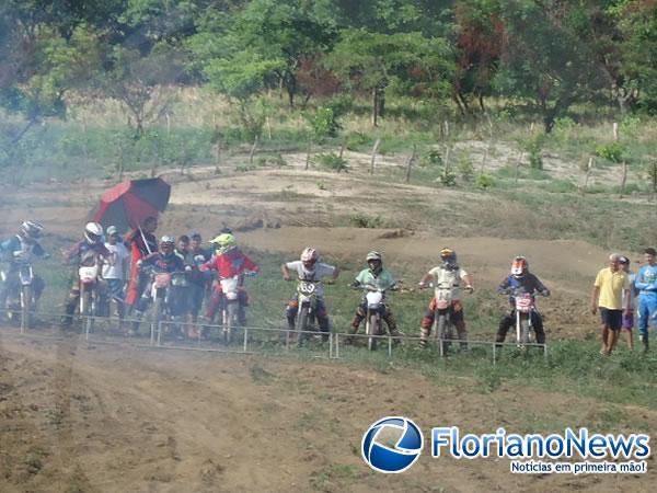 Realizada a 8ª edição do campeonato de MotoCross em Regeneração.(Imagem:FlorianoNews)