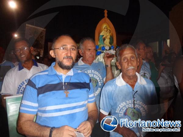 4ª caminhada com Nossa Senhora encerra mês mariano em Floriano.(Imagem:FlorianoNews)