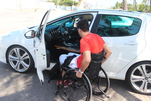 Pessoa com deficiência poderá pedir pela internet isenção de tributos para comprar carro.(Imagem:Divulgação)