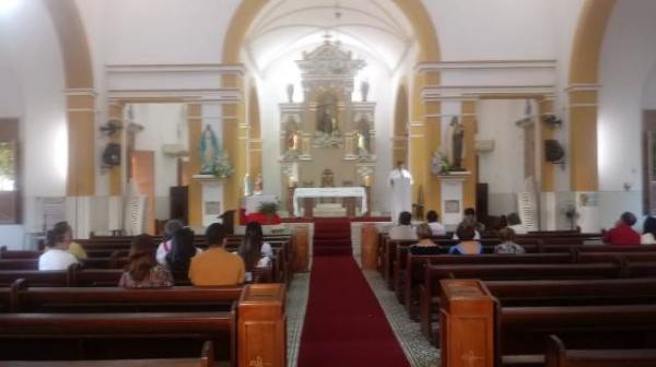 Missa na Catedral São Pedro de Alcântara abre festividades de Corpus Christi em Floriano.(Imagem:FlorianoNews)