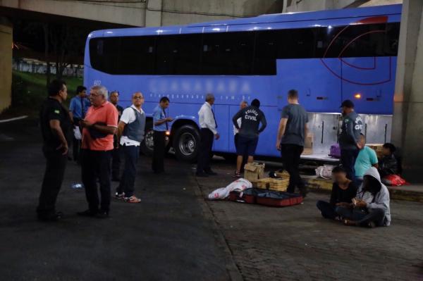 Droga estava escondida em mala e caixas.(Imagem:Divulgação/Polícia Civil do Piauí)