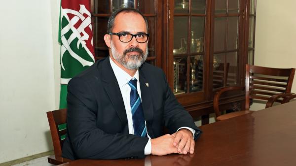 Antigo mandatário também é alvo de xingamentos enquanto deixava estádio após assistir à eliminação tricolor para o Corinthians na Copa Sul-Americana.(Imagem:Mailson Santana/Fluminense FC)