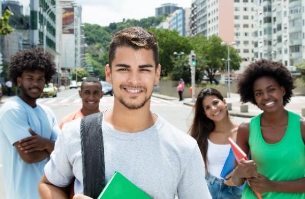 Educa Mais Brasil oferece bolsas a estudantes de Floriano.(Imagem:Divulgação)