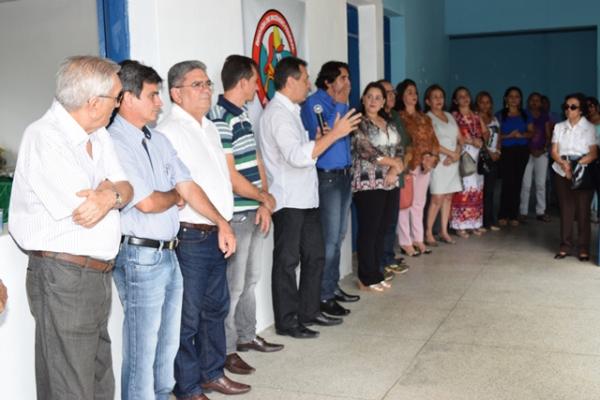 Prefeito de Floriano entrega a sede da Brigada de Combate a Incêndio(Imagem:Waldemir Miranda)