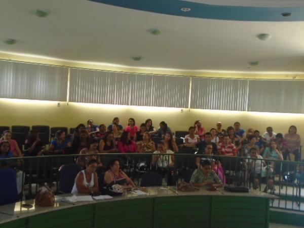 SINTE Regional de Floriano realiza assembléia com servidores da rede municipal.(Imagem:FlorianoNews)