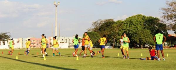 Tiradentes-PI faz último treino antes de encerrar primeira fase contra o Viana-MA.(Imagem:André Leal)