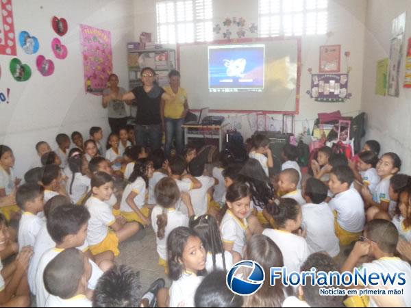 Escola Mega de Floriano realiza culminância de projeto ambiental.(Imagem:FlorianoNews)